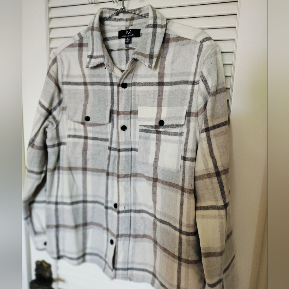 Magaschoni Men's Wool Blend Flannel Shirt Size Medium White Gray